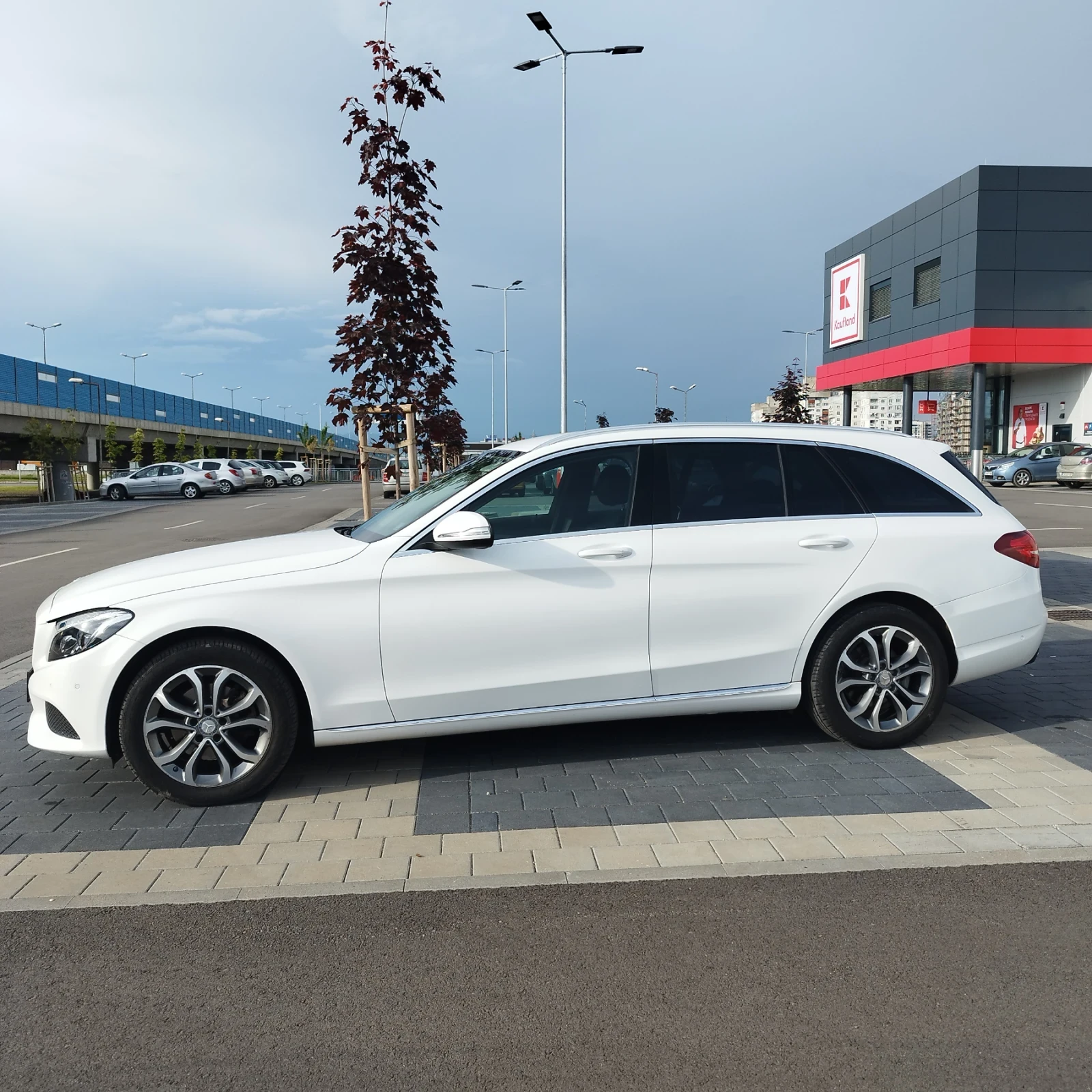 Mercedes-Benz C 220 220 - изображение 2