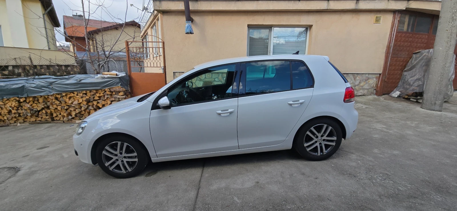 VW Golf TSI 1.4 Turbo 160 к.с. DSG - изображение 8