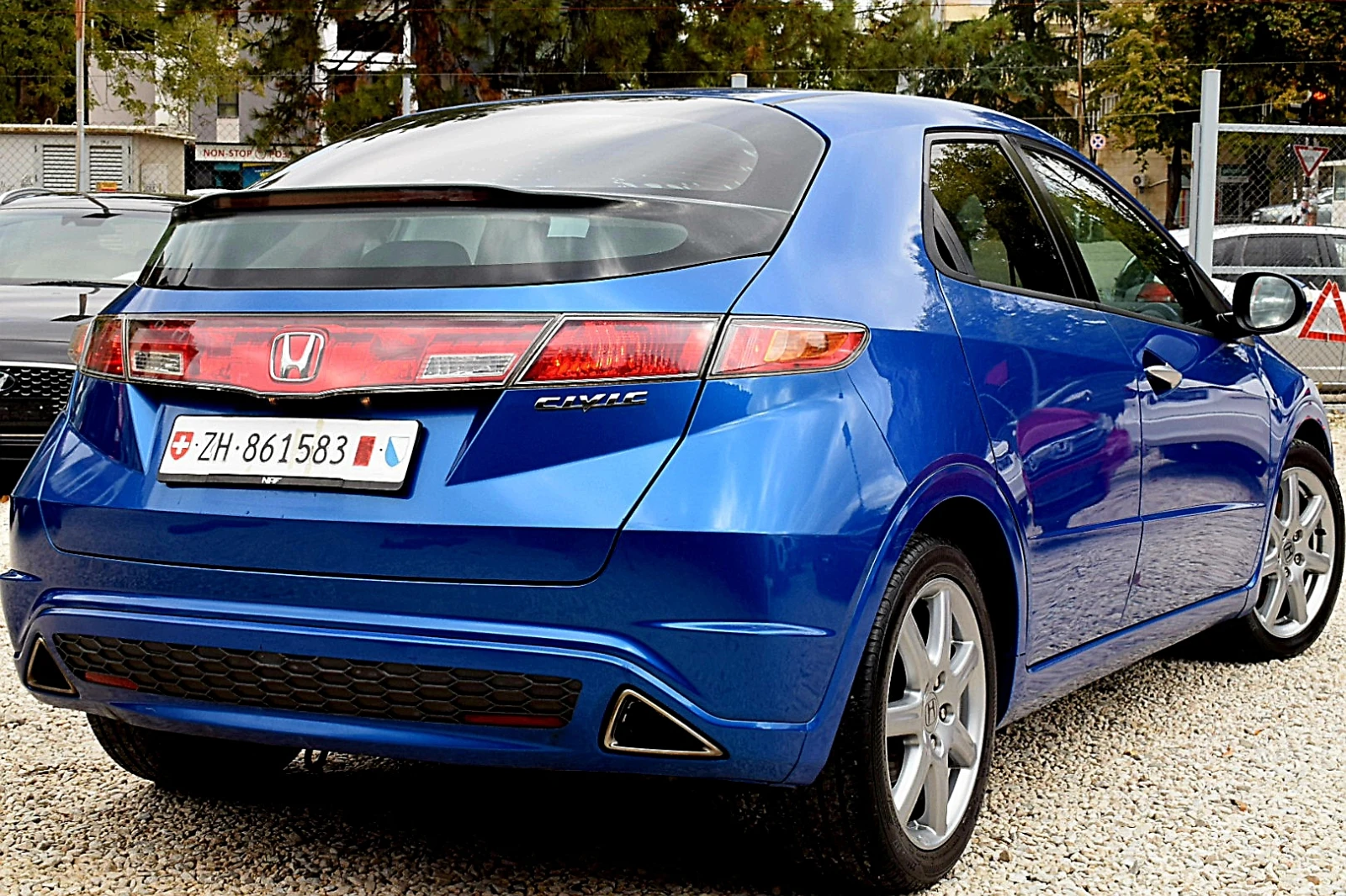 Honda Civic 1.8ШВЕЙЦАРИЯ - изображение 4