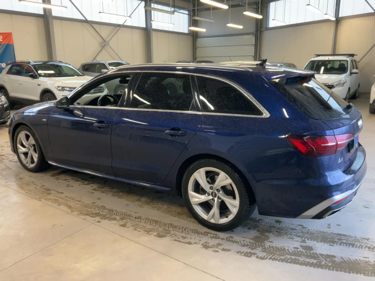 Audi A4  Mild-Hybrid S line - изображение 2