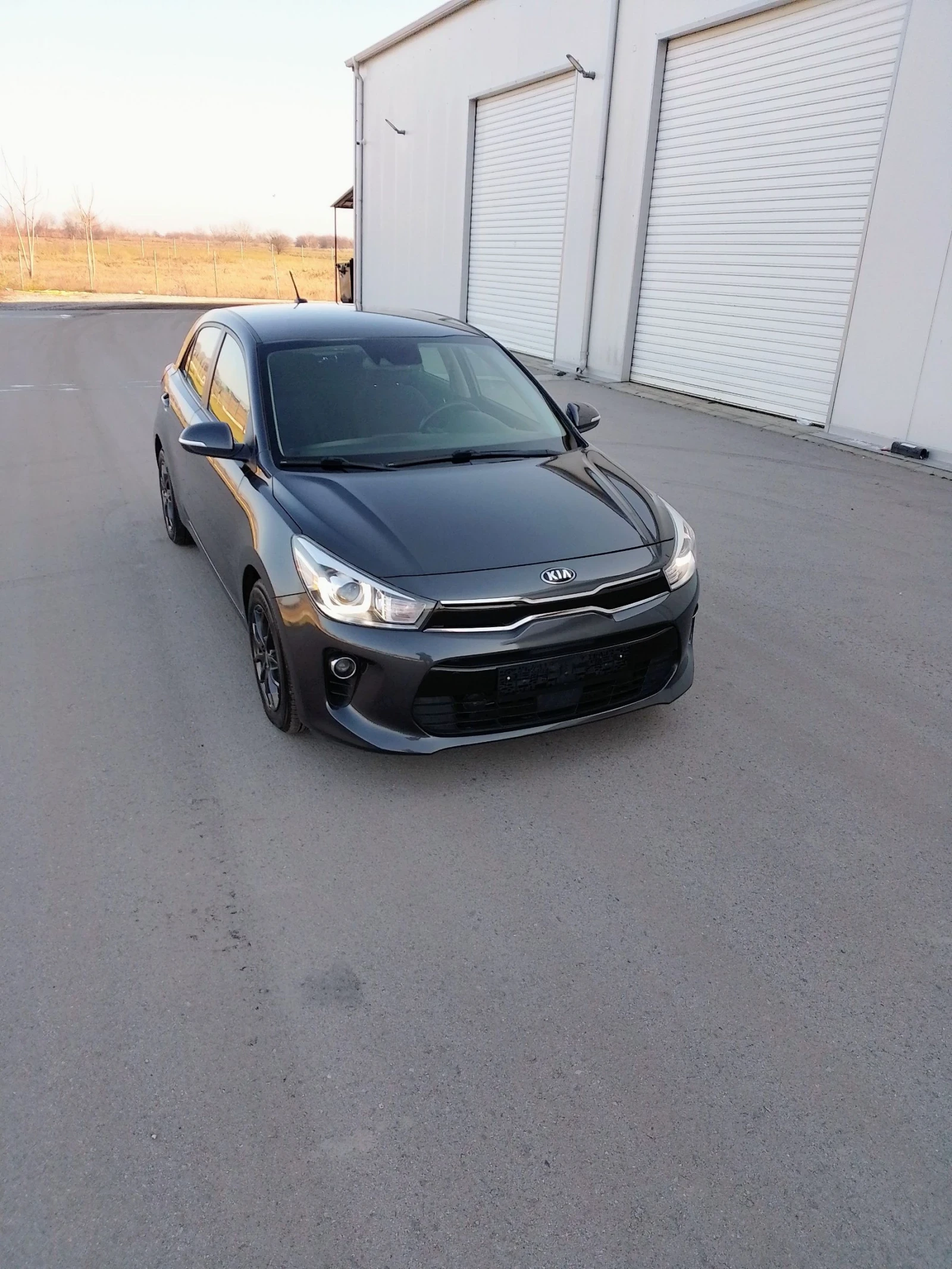 Kia Rio 1.4 Automatic Full, снимка 7 - Автомобили и джипове - 54044603