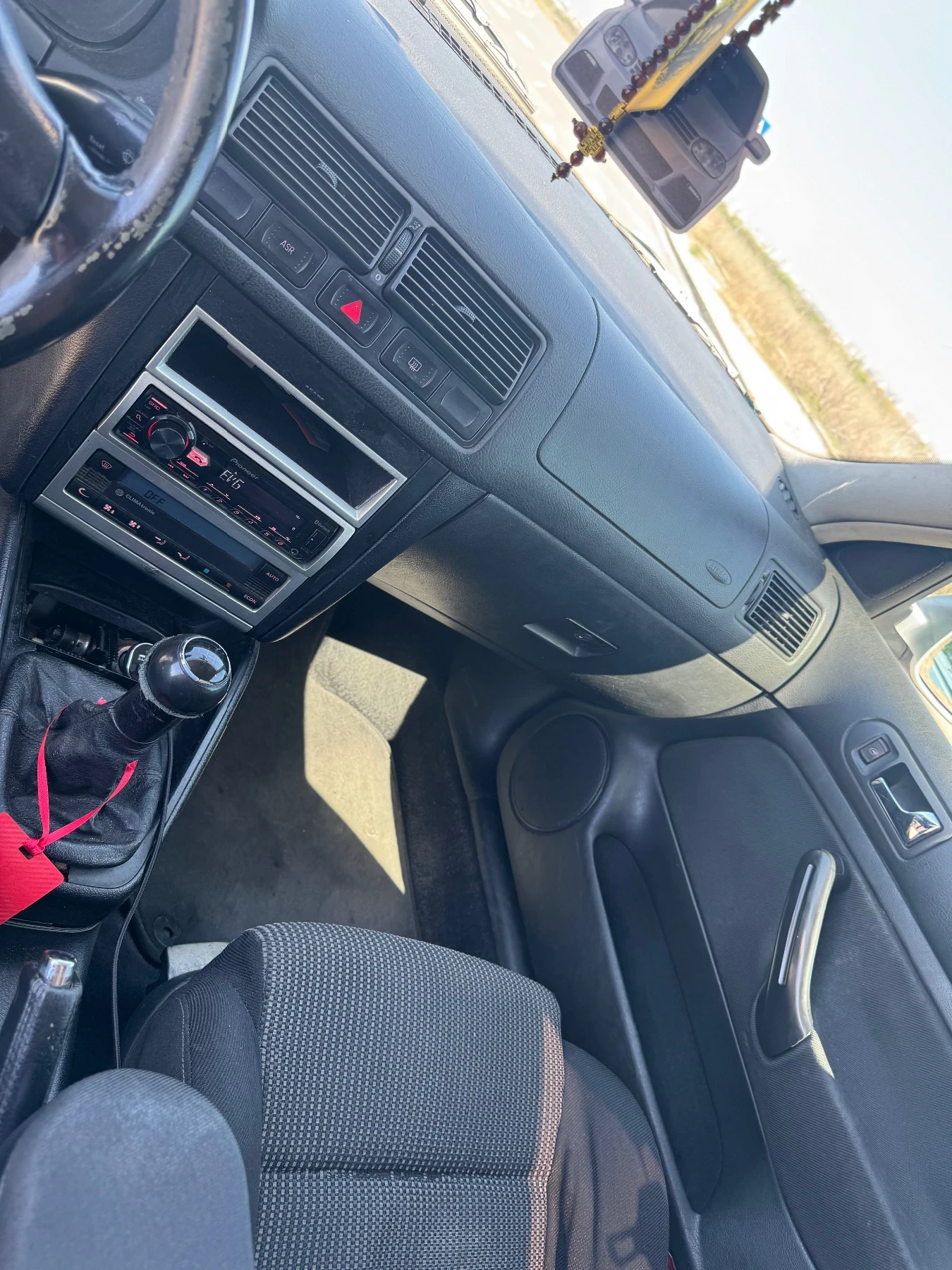 VW Golf Golf 4 , снимка 5 - Автомобили и джипове - 54752027