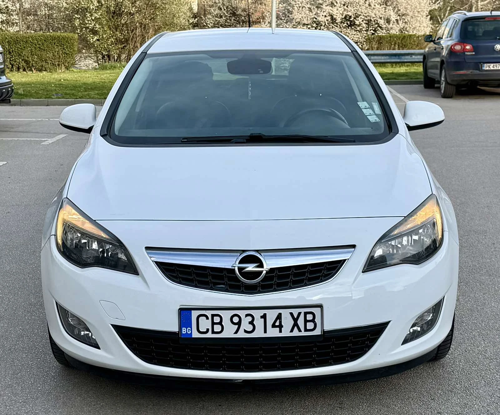 Opel Astra 2.0 CDTI, снимка 8 - Автомобили и джипове - 55286868