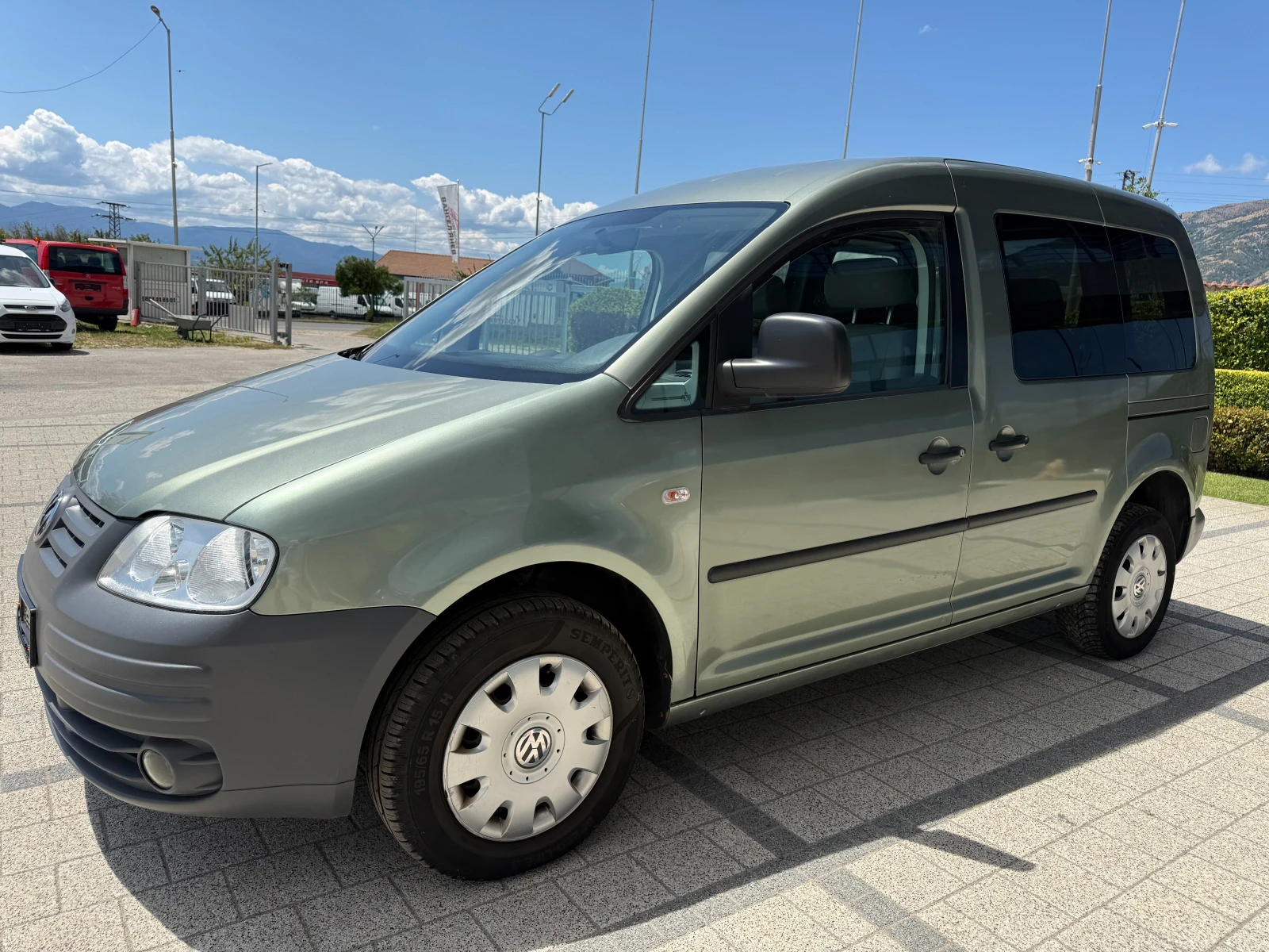 VW Caddy 1.9TDI Климатроник , снимка 3 - Автомобили и джипове - 55415908