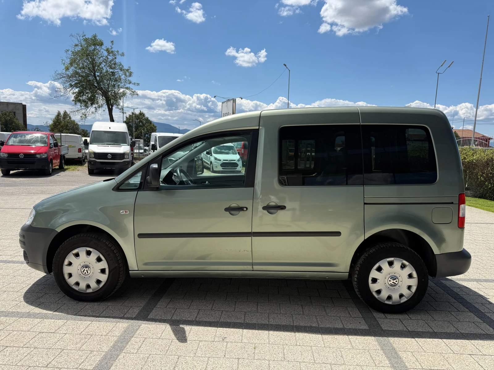 VW Caddy 1.9TDI Климатроник , снимка 4 - Автомобили и джипове - 55415908