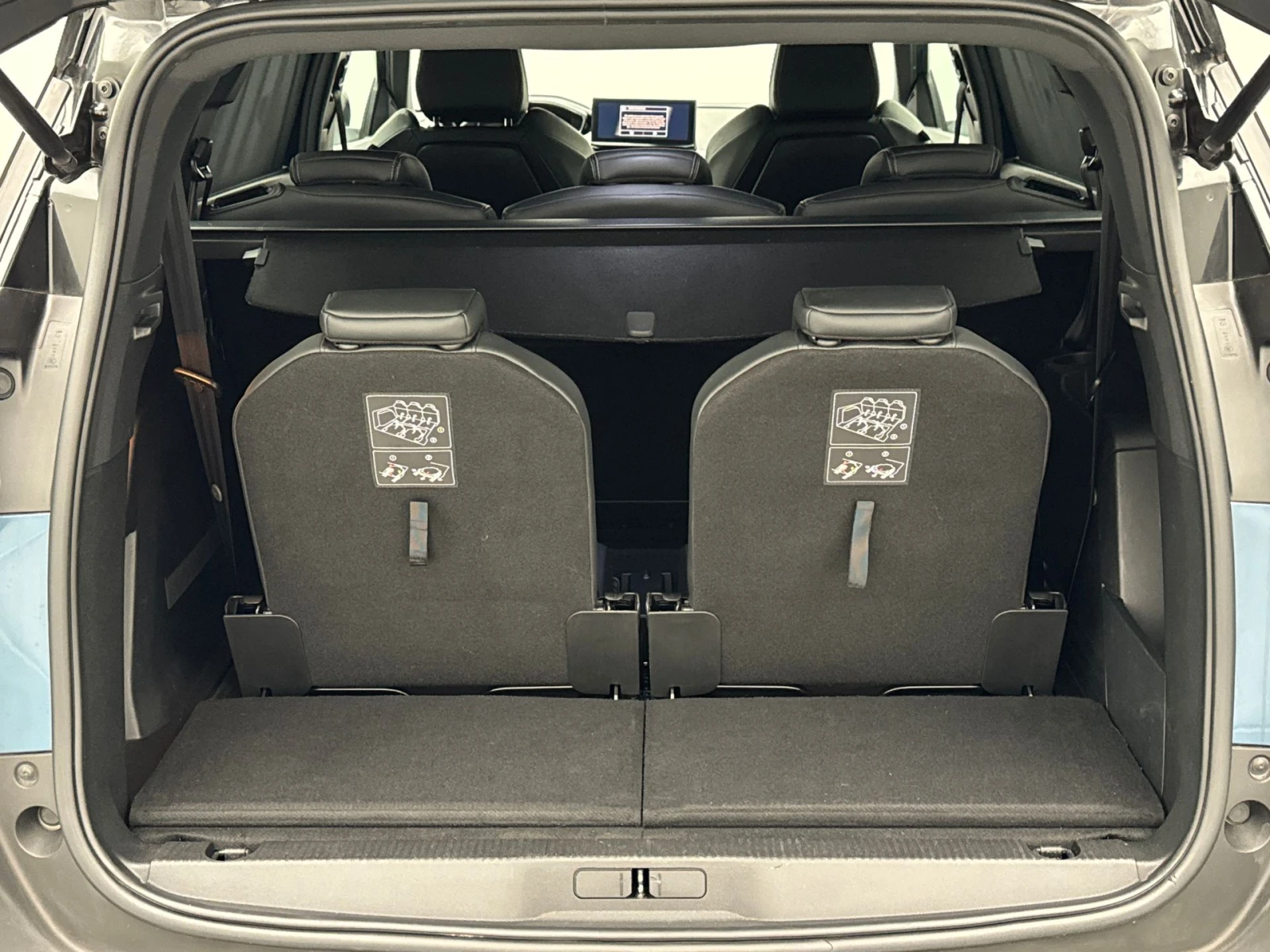 Peugeot 5008 1.2i GT, снимка 10 - Автомобили и джипове - 55459401