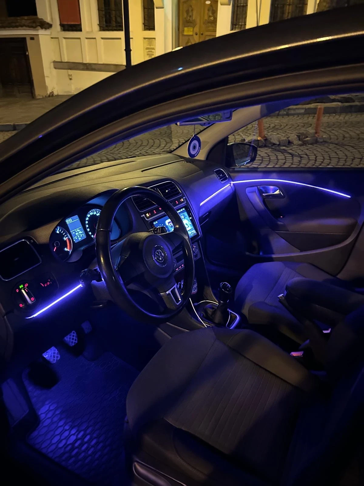 VW Polo Гаражен автомобил, снимка 8 - Автомобили и джипове - 55589324
