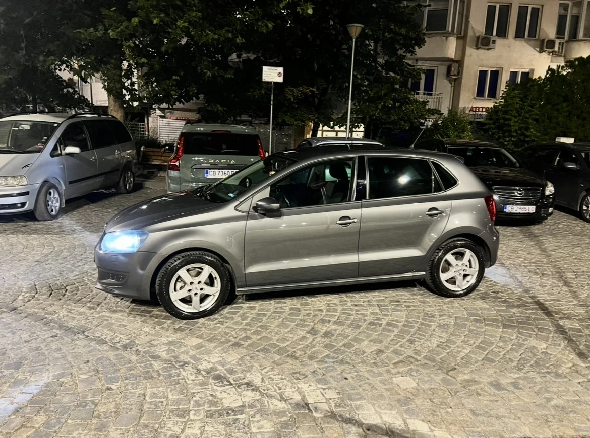 VW Polo Гаражен автомобил, снимка 5 - Автомобили и джипове - 55589324