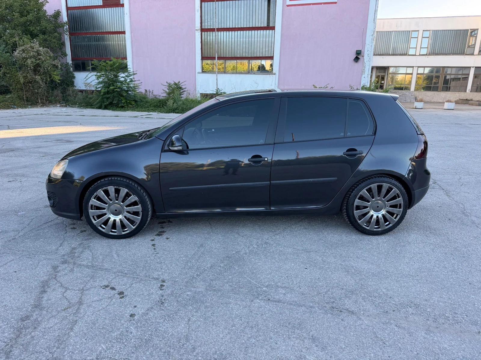 VW Golf 1.9 TDI 105kc, снимка 5 - Автомобили и джипове - 56010613