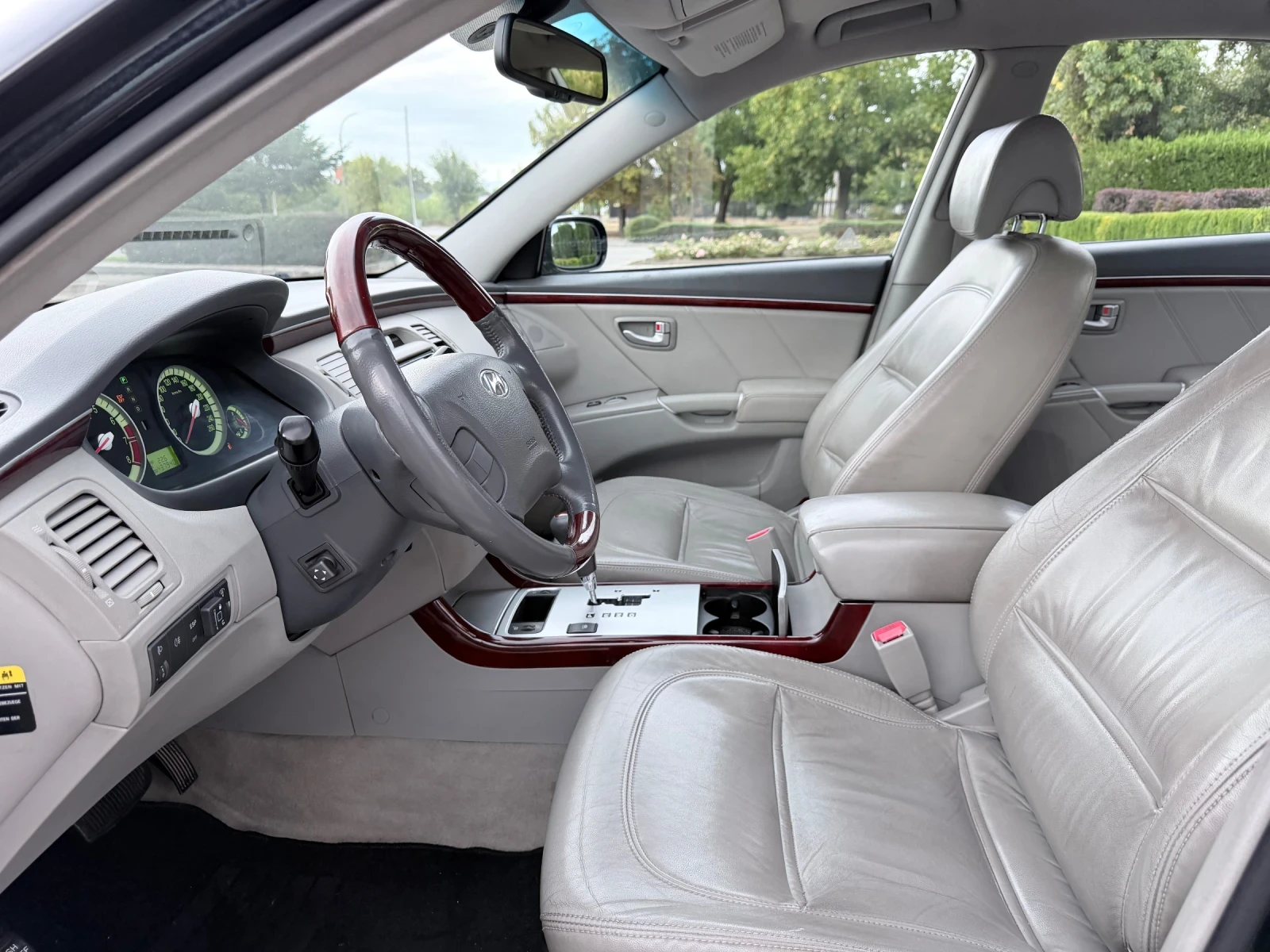 Hyundai Grandeur, снимка 8 - Автомобили и джипове - 56108256