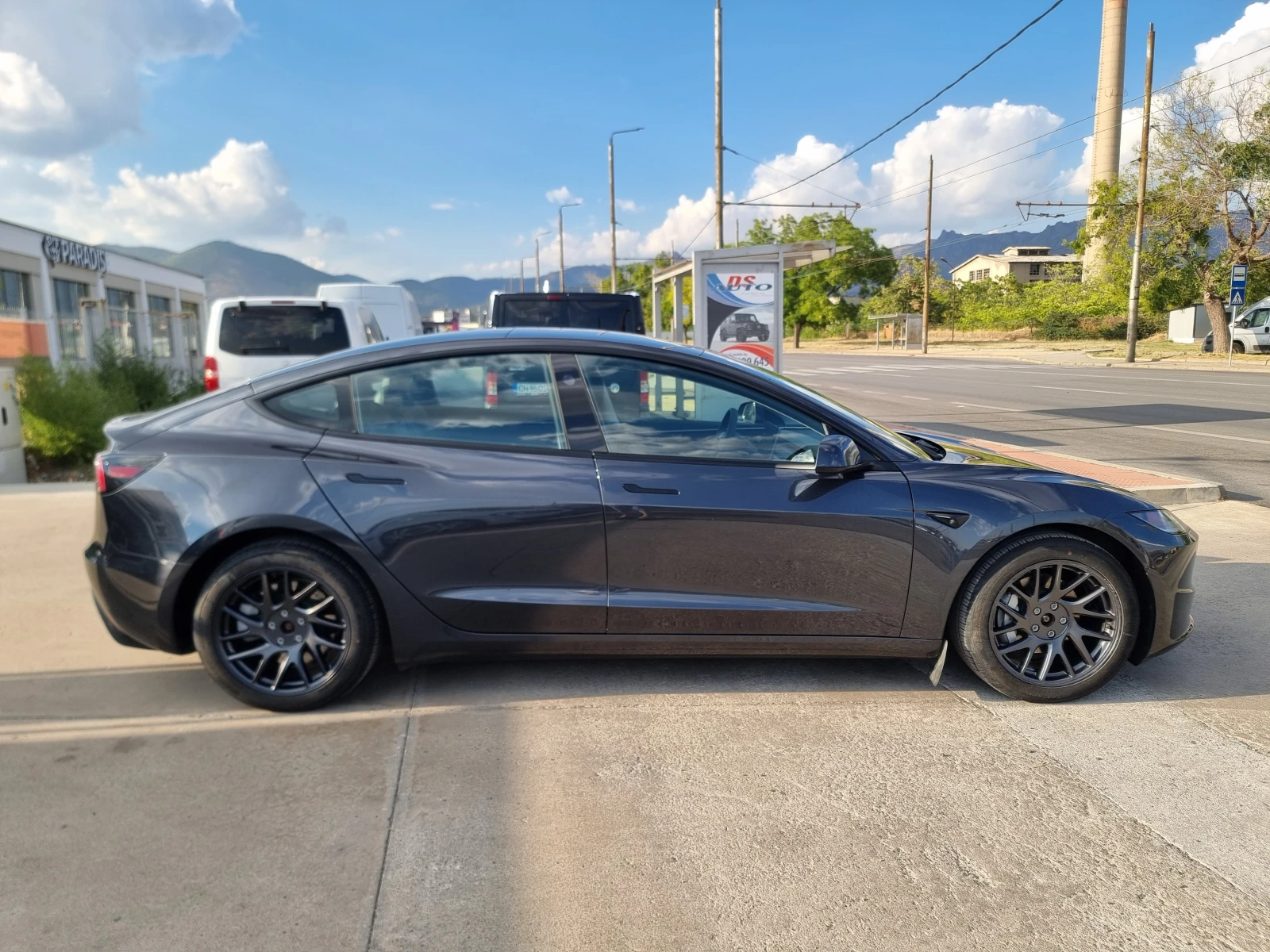 Tesla Model 3 12000km, снимка 4 - Автомобили и джипове - 56166879