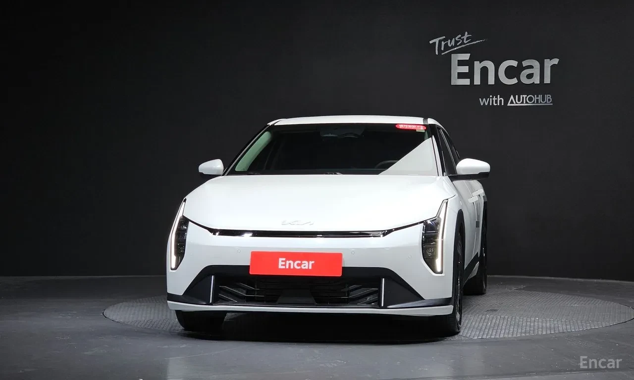 Kia EV4 ОБДУХ/ДИСТРОНИК/ЕДИН СОБСВЕНИК/КОЖА