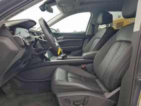 Audi Q8 E-TRON 50 PREMIUM, снимка 9