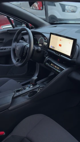 Toyota C-HR HEV, 2.0, 4x4, 1500km., снимка 13
