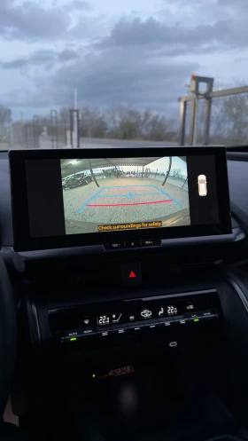 Toyota C-HR HEV, 2.0, 4x4, 1500km., снимка 17