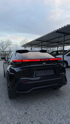 Toyota C-HR HEV, 2.0, 4x4, 1500km., снимка 8