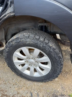 Mitsubishi Pajero 3.2 DID 6+ 1 , снимка 11