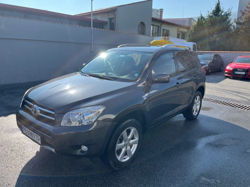 Toyota Rav4 4x4 Crossover, снимка 2 - Автомобили и джипове - 47780256