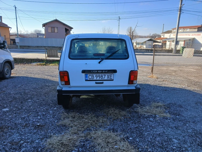 Lada Niva 1.7i , снимка 5 - Автомобили и джипове - 48434670