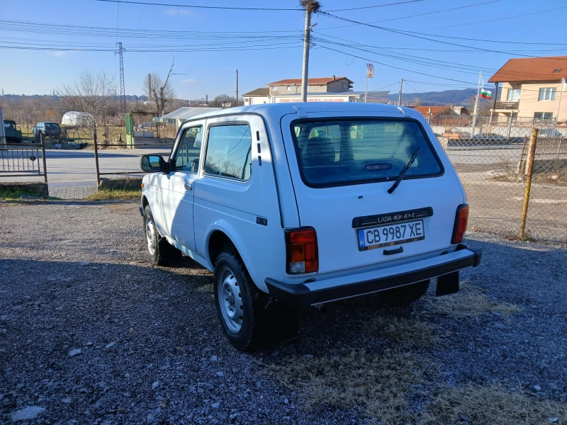 Lada Niva 1.7i , снимка 4 - Автомобили и джипове - 48434670