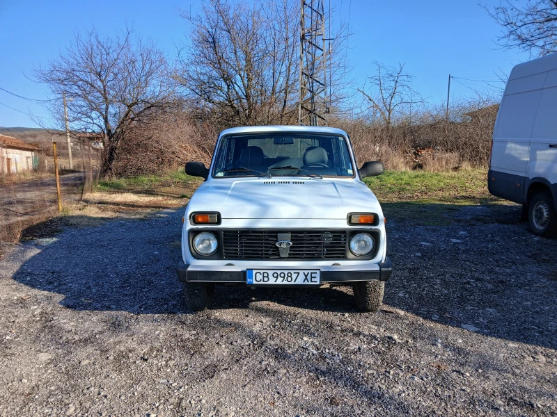 Lada Niva 1.7i , снимка 1 - Автомобили и джипове - 48434670