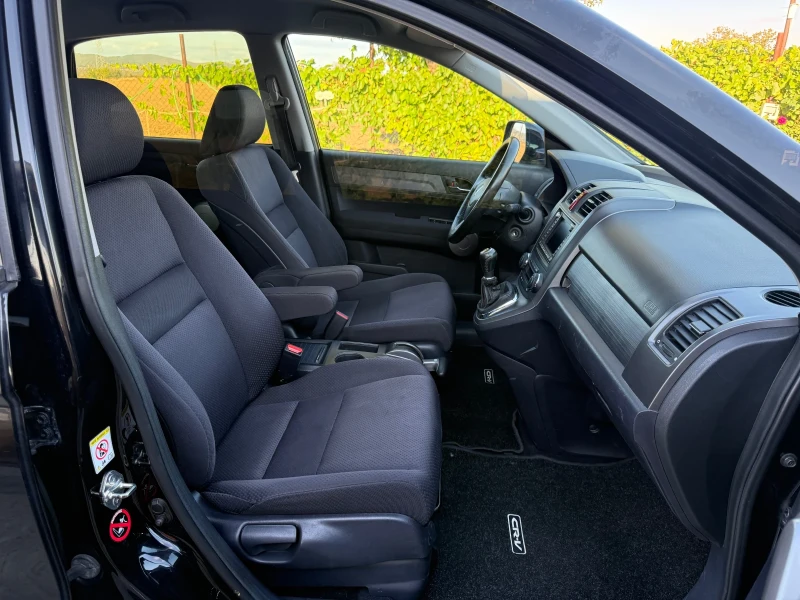 Honda Cr-v 4x4, снимка 11 - Автомобили и джипове - 51909749