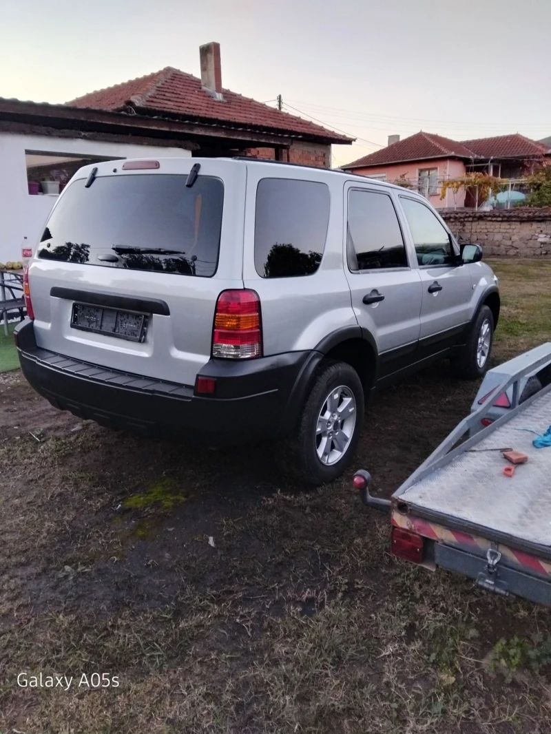 Ford Maverick 2.3, снимка 4 - Автомобили и джипове - 52255563