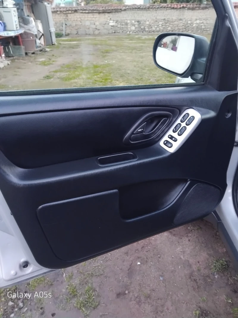 Ford Maverick 2.3, снимка 8 - Автомобили и джипове - 52255563