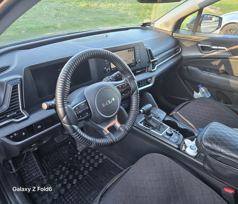 Kia Sportage 1.6 MHEV 4х4 в гаранция, снимка 9 - Автомобили и джипове - 52517594