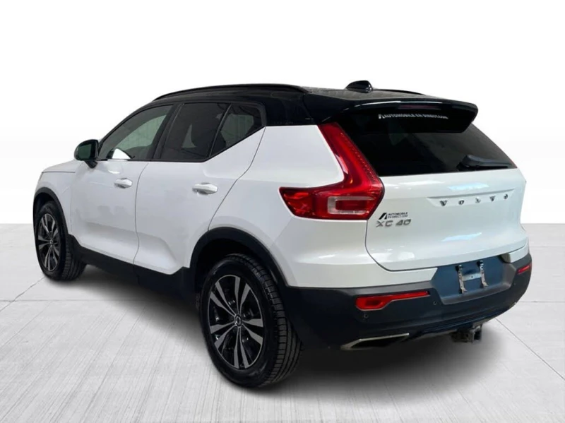 Volvo XC40 T5 R-Design AWD * АвтоКредит* (ЦЕНА ДО БГ), снимка 5 - Автомобили и джипове - 52623307