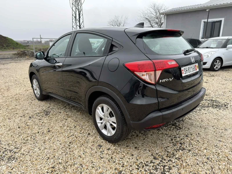 Honda Hr-v 1.5i V-TEC Swiss, снимка 6 - Автомобили и джипове - 53126683