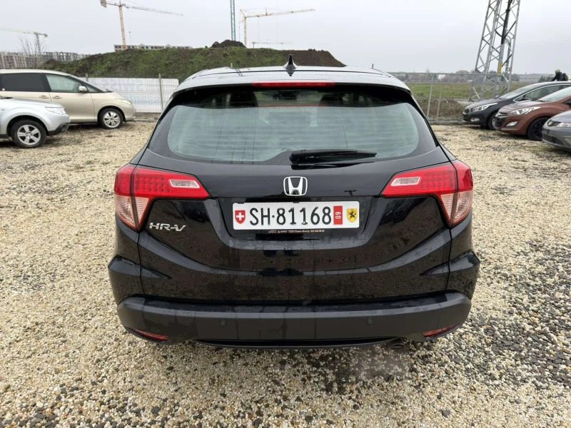 Honda Hr-v 1.5i V-TEC Swiss, снимка 7 - Автомобили и джипове - 53126683