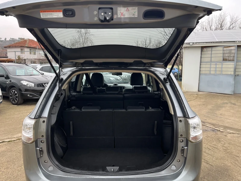 Mitsubishi Outlander 2.2DI-D 4WD, снимка 16 - Автомобили и джипове - 53213237