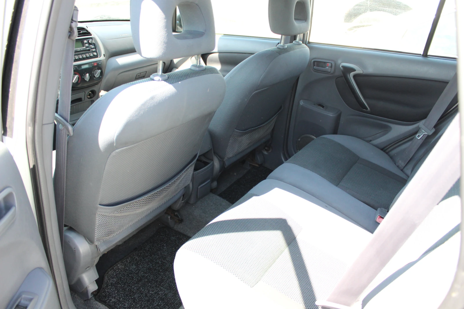 Toyota Rav4 2.0 Д4Д | Mobile.bg — изображение 15