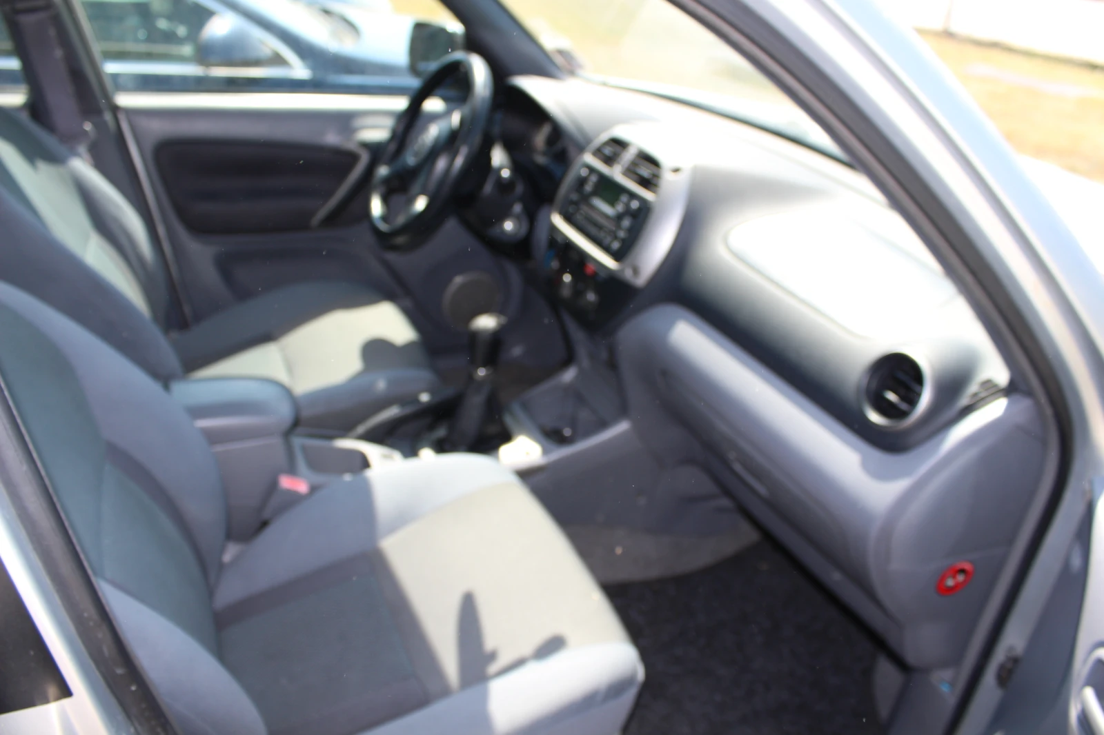 Toyota Rav4 2.0 Д4Д | Mobile.bg — изображение 11