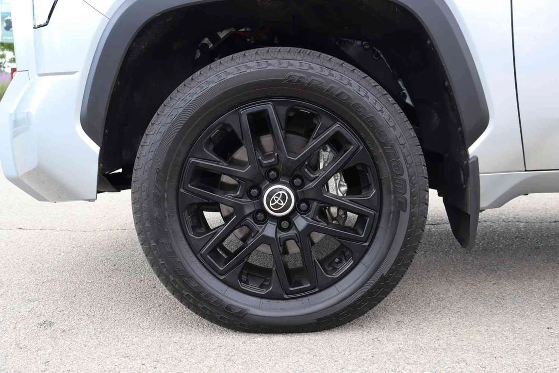 Toyota Tundra  - изображение 7