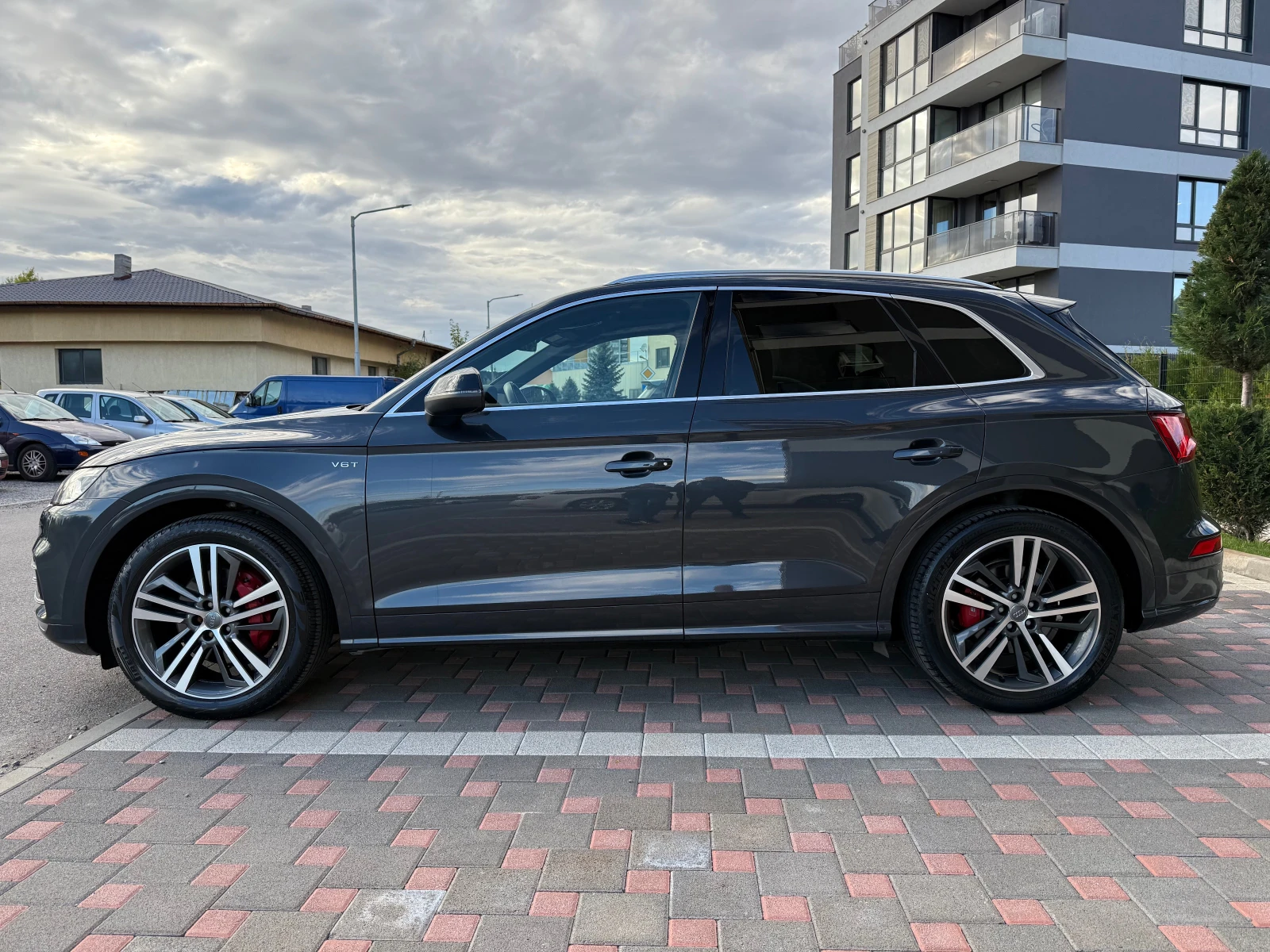 Audi SQ5 MATRIX* ACC* VIRTUAL* PANORAMA* B&O - изображение 8