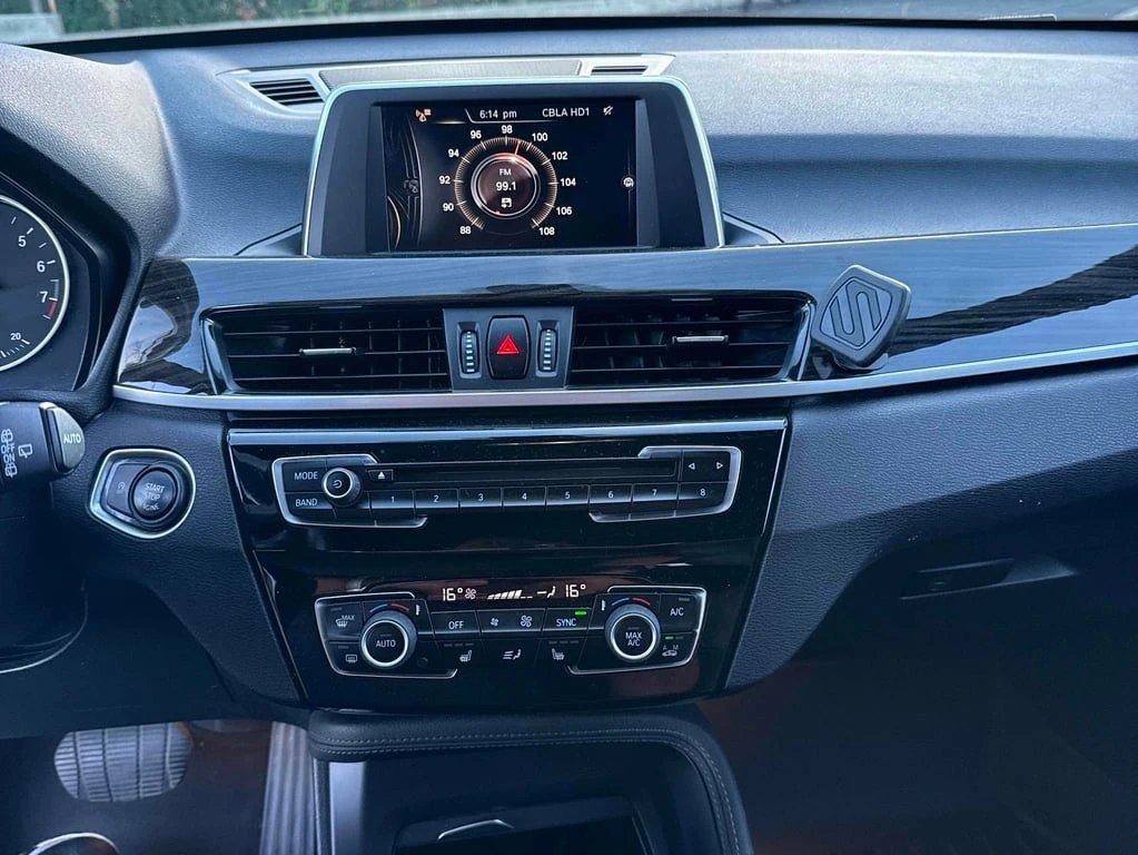 BMW X1 * xDrive28i * CARFAX *    | Mobile.bg   11