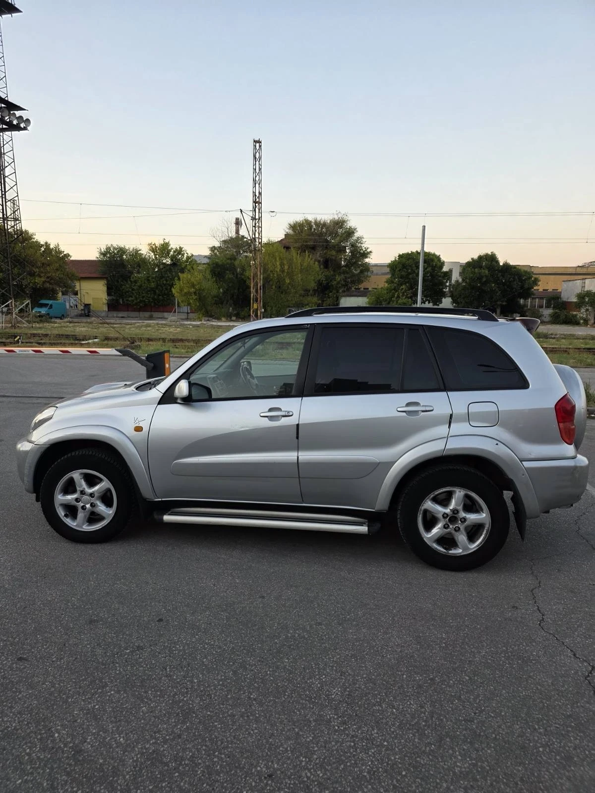 Toyota Rav4  - изображение 6