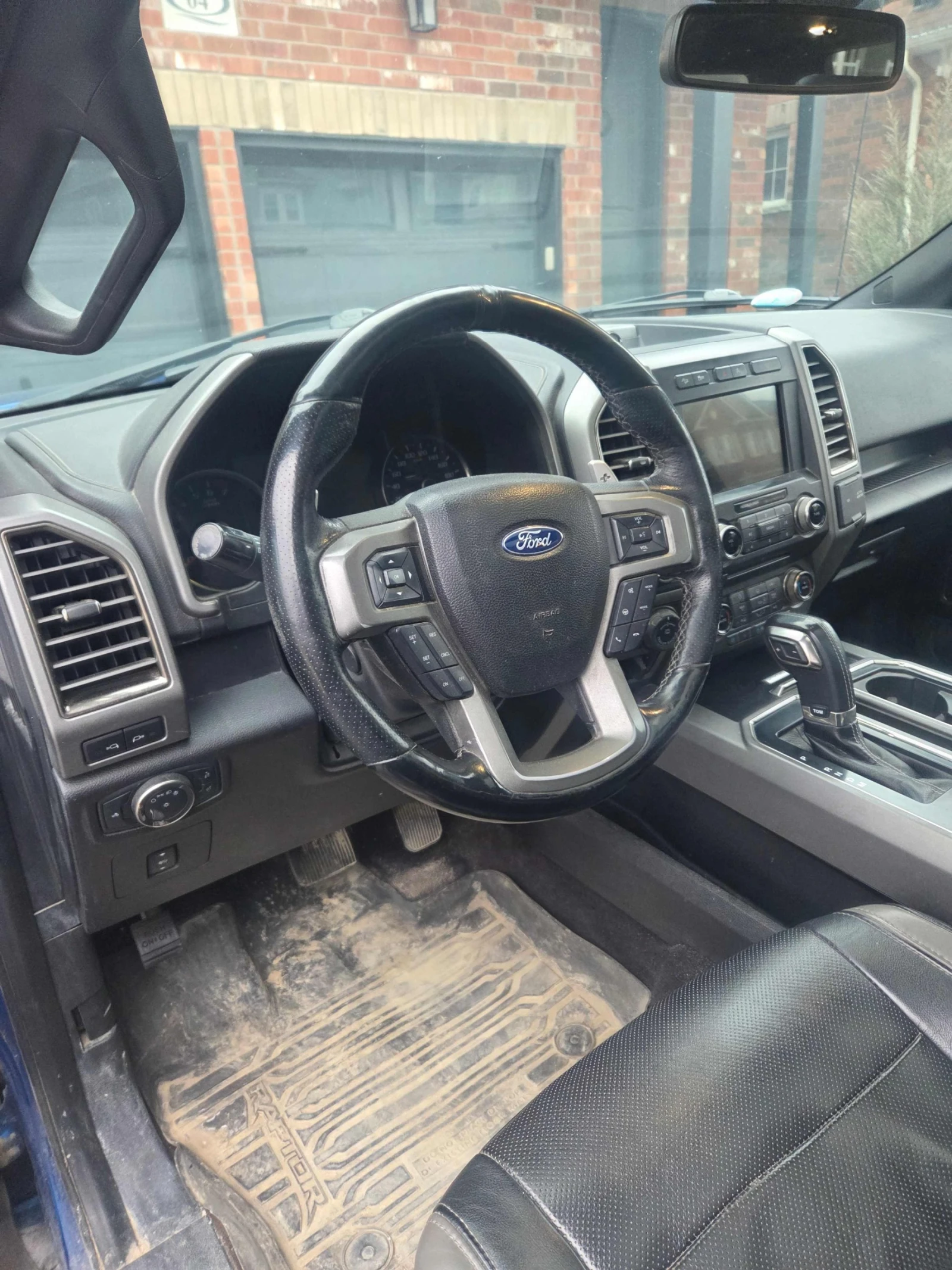 Ford F150 Raptor С РЕГИСТРАЦИЯ & АВТО КРЕДИТ , снимка 7 - Автомобили и джипове - 54069590