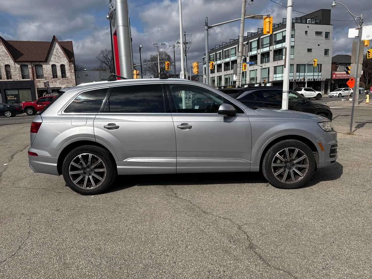 Audi Q7 * Technik * 360 * DIGITAL * ОБДУХВАНЕ* BOSE, снимка 3 - Автомобили и джипове - 54184789