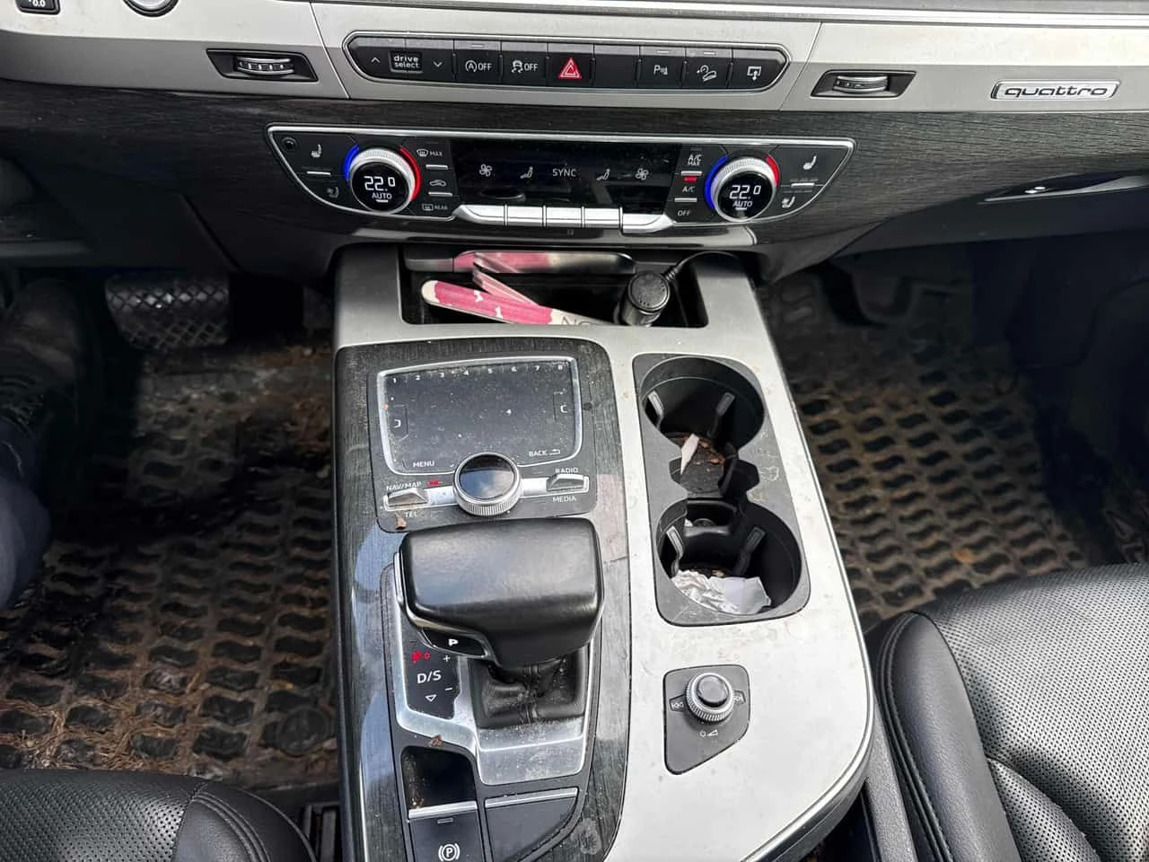 Audi Q7 * Technik * 360 * DIGITAL * ОБДУХВАНЕ* BOSE, снимка 10 - Автомобили и джипове - 54184789