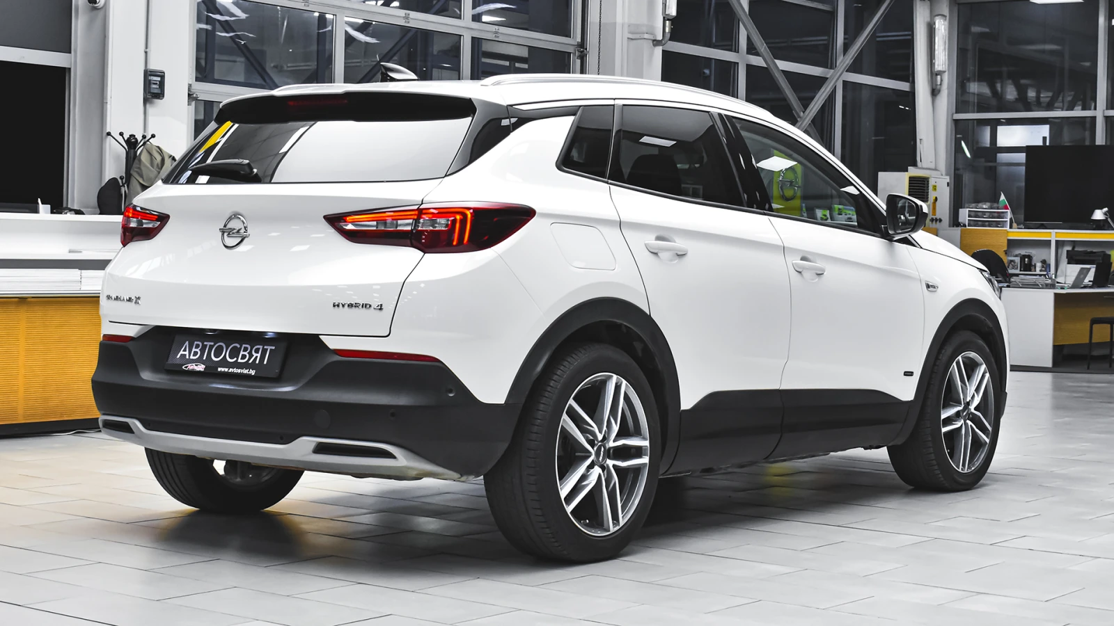 Opel Grandland X 1.6 Turbo Innovation Plug-in Hybrid4 4x4 Automatic, снимка 6 - Автомобили и джипове - 54422959