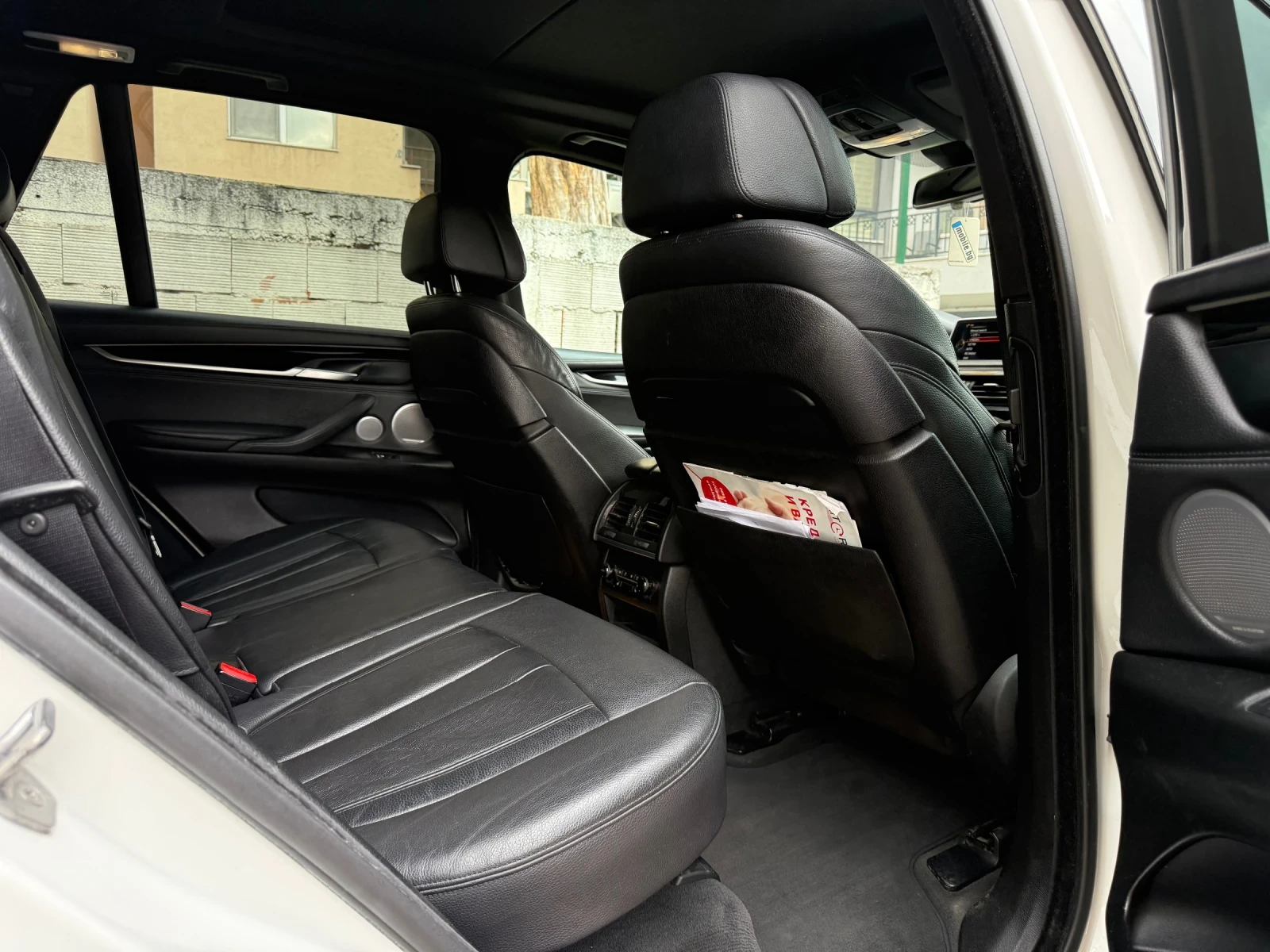 BMW X5 M 50D* LASER* HUD* H/K* PANO* 360* 3D CAM* VACUM* , снимка 12 - Автомобили и джипове - 54601633