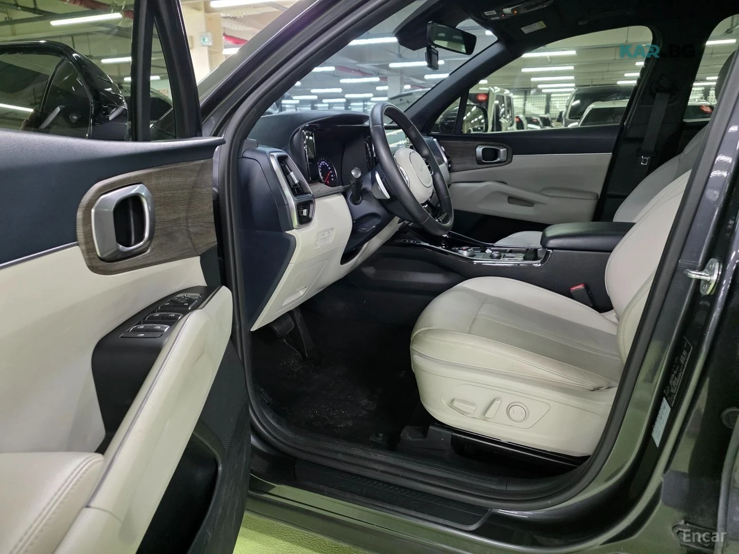 Kia Sorento PRESTIGE* КОЖА* ПОДГРЕВ* ОБДУХВ* , снимка 11 - Автомобили и джипове - 54970194