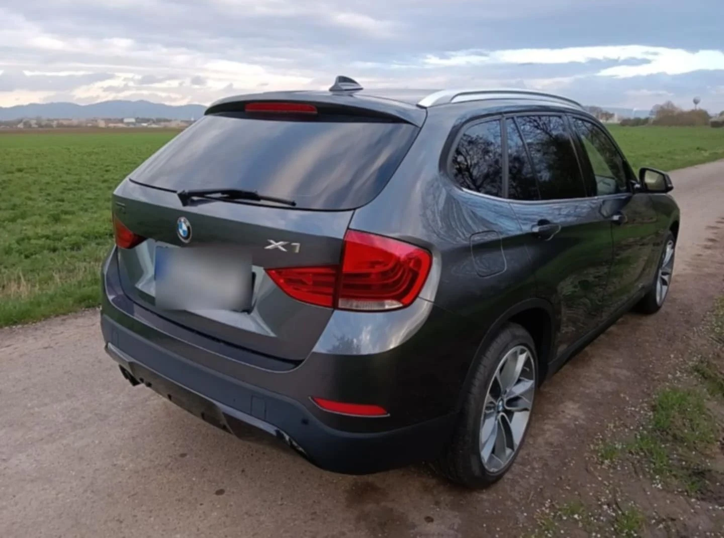 BMW X1 2i8 Xdrive, снимка 6 - Автомобили и джипове - 55064741