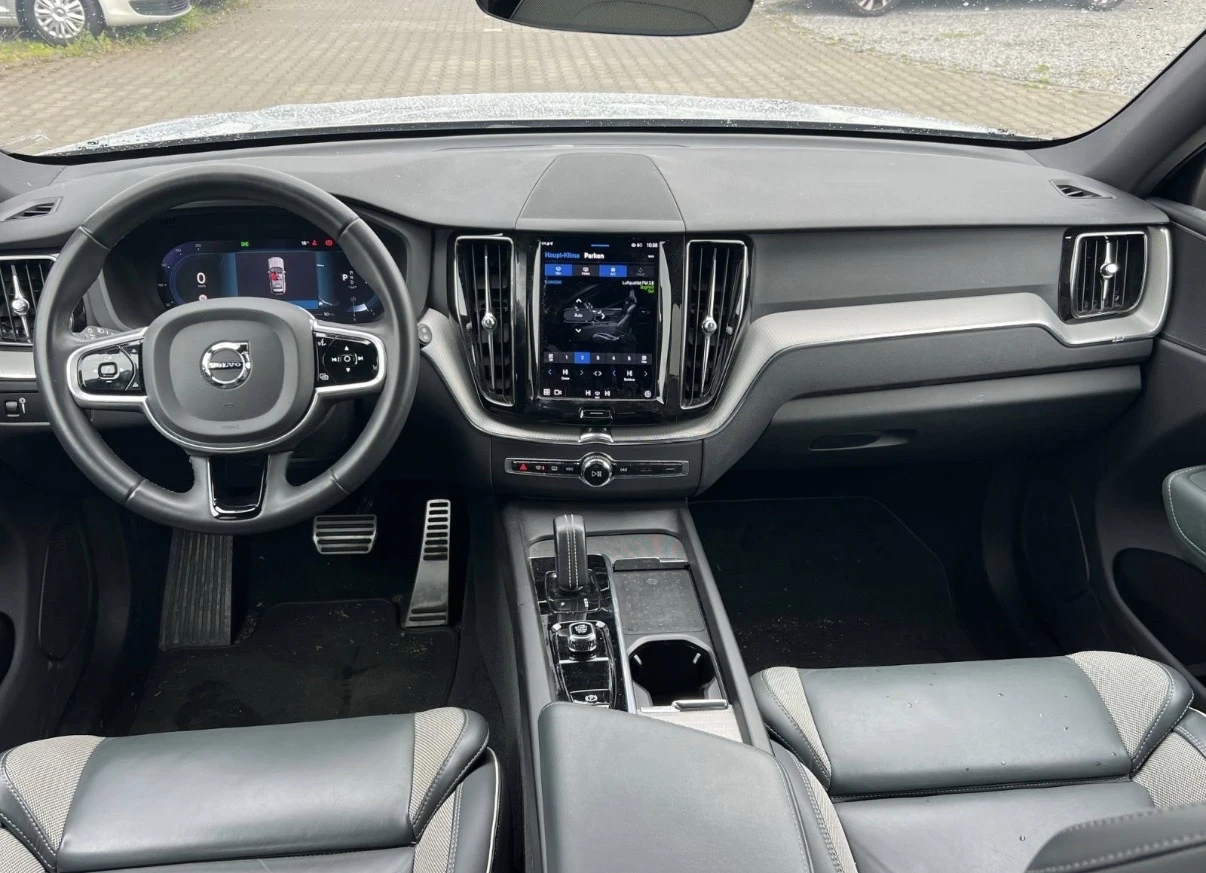 Volvo XC60 Volvo XC60 R-Design B4 AWD Mild Hybrid Facelift , снимка 7 - Автомобили и джипове - 55485780