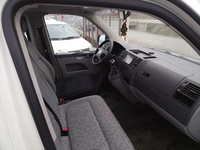 VW Caravelle Темпомат, автоматик, печка, long, , снимка 11 - Бусове и автобуси - 49314623