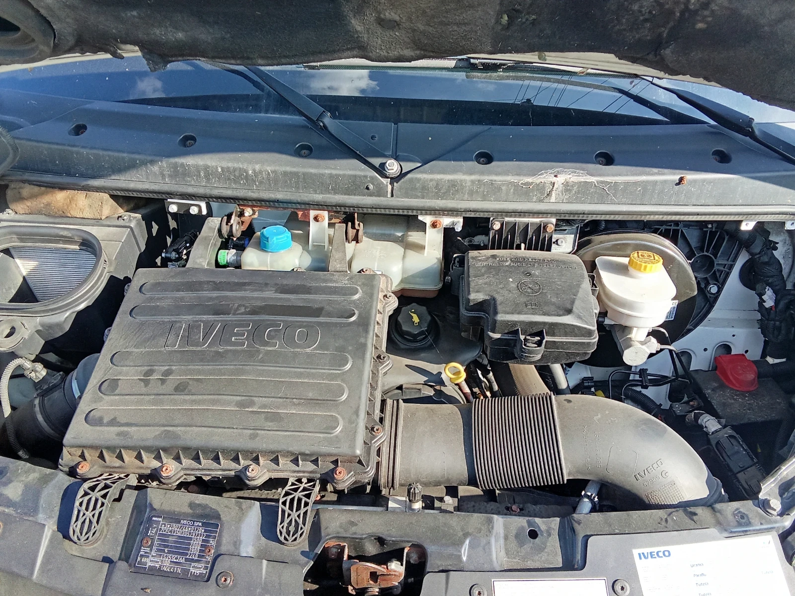 Iveco 35s16 Товарен , снимка 3 - Бусове и автобуси - 54989886