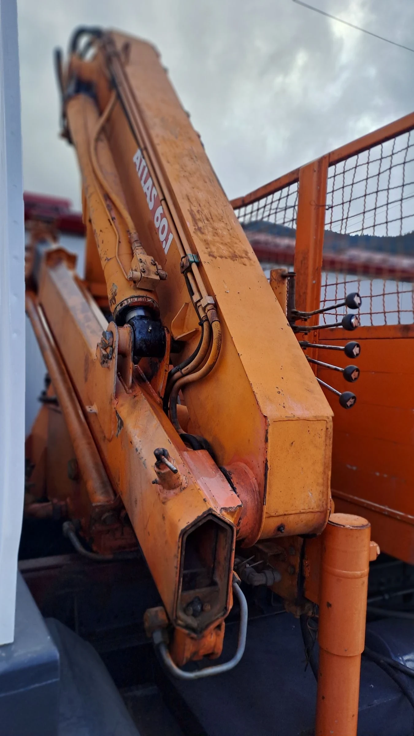 Mercedes-Benz Atego 1217 - изображение 3